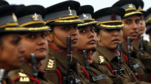 NDA मधून महिला ऑफिसर्स | पहिल्यांदाच २७ महिला भारतीय लष्करात दाखल